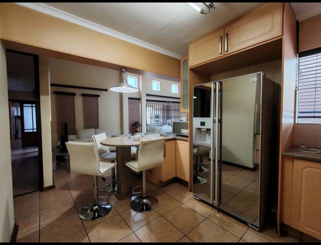 3 BEDROOM TOWNHOUSE FOR SALE IN THREE RIVERS PROPER